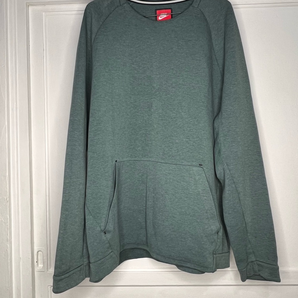 Nike Men's Teal Crewneck Sweater